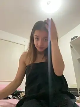 Alicia ALICIA online show from May 5, 2026, 4:59 pm