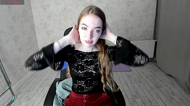 Snapshot of LissaCain chatting on January 27, 2025, 1:16 am LissaCain online show from January 27, 2025, 1:16 am