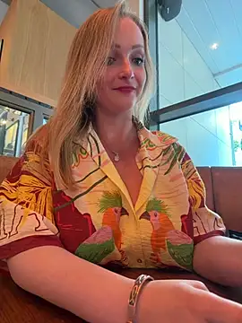 Snapshot of LadyTatiana_Madam chatting on July 25, 2026, 4:26 pm LadyTatiana Madam online show from July 25, 2026, 4:26 pm
