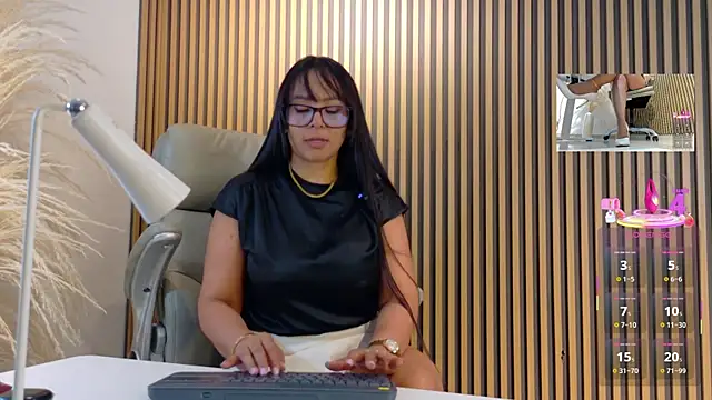 Snapshot of lulu_072 chatting on June 20, 2026, 12:25 am lulu 072 online show from June 20, 2026, 12:25 am