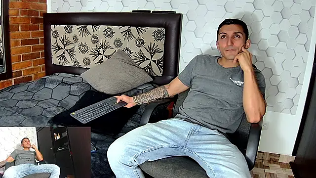 Marck Muscle online show from December 2, 2024, 2:31 am