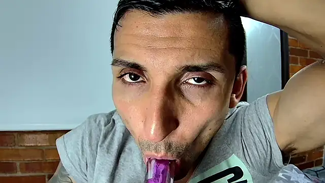 Marck Muscle online show from December 30, 2024, 2:53 am