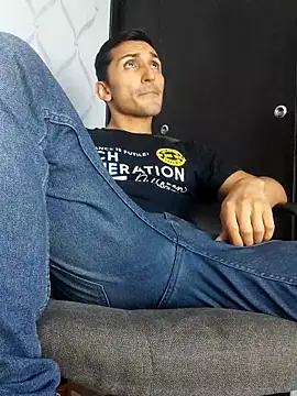 Marck Muscle online show from March 10, 2025, 2:50 am