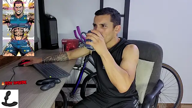 Marck Muscle online show from August 5, 2026, 11:39 pm