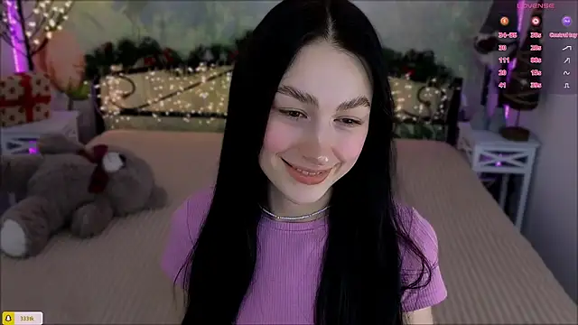 Snapshot of CosmicFaye chatting on December 27, 2024, 8:02 am CosmicFaye online show from December 27, 2024, 8:02 am