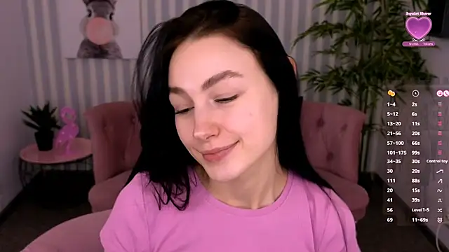 Snapshot of CosmicFaye chatting on February 7, 2025, 8:11 am CosmicFaye online show from February 7, 2025, 8:11 am