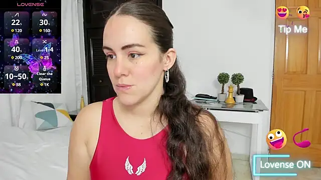 AURORA FRANKLIN online show from March 14, 2025, 1:24 pm