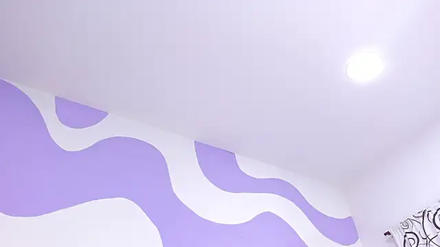 MONAAXXX  online show from February 17, 2025, 6:48 pm