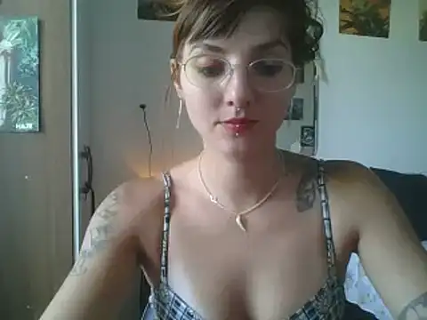 SweetyBabyDemon online show from January 12, 2025, 5:33 pm