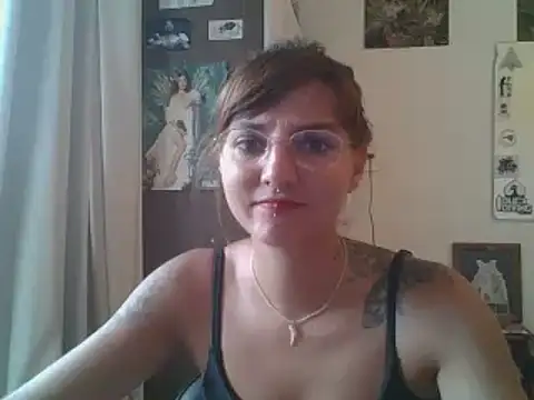 SweetyBabyDemon online show from February 5, 2025, 9:40 pm