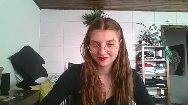 Snapshot of SweetyBabyDemon chatting on September 26, 2025, 6:23 pm SweetyBabyDemon online show from September 26, 2025, 6:23 pm