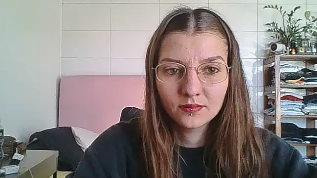 Snapshot of SweetyBabyDemon chatting on October 8, 2025, 2:04 pm SweetyBabyDemon online show from October 8, 2025, 2:04 pm