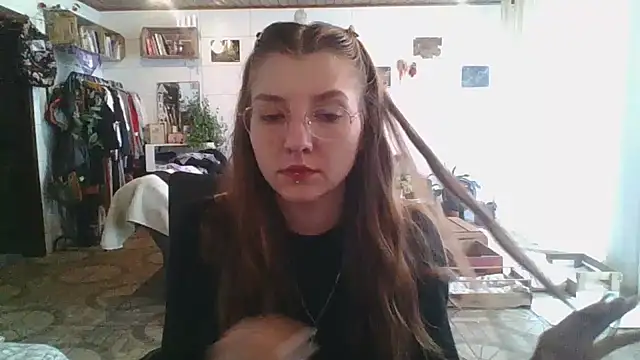 Snapshot of SweetyBabyDemon chatting on October 28, 2025, 1:25 pm SweetyBabyDemon online show from October 28, 2025, 1:25 pm