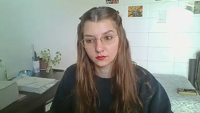 SweetyBabyDemon online show from November 10, 2025, 12:59 pm