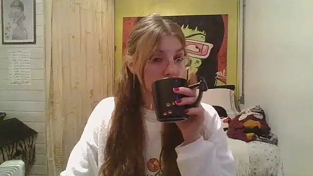 SweetyBabyDemon online show from June 30, 2026, 8:21 pm