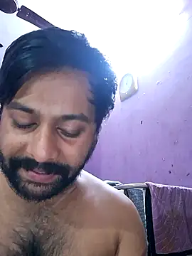 GlassBarge9 online show from February 6, 2025, 7:29 pm