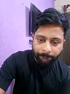 GlassBarge9 online show from March 7, 2025, 7:05 pm