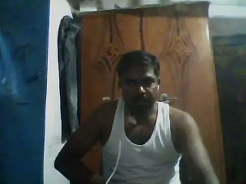 yoursexy1432 online show from September 28, 2025, 5:18 pm