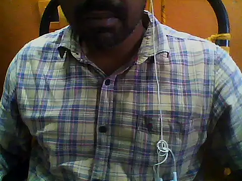 yoursexy1432 online show from September 29, 2025, 6:51 am