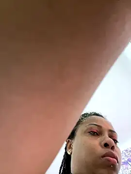 BrianaHazel online show from November 5, 2025, 11:27 pm