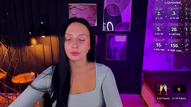 Snapshot of Christy_Calypso chatting on December 22, 2024, 7:31 pm Christy Calypso online show from December 22, 2024, 7:31 pm