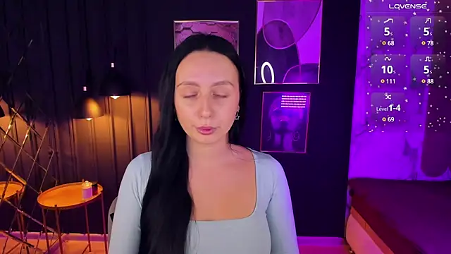 Snapshot of Christy_Calypso chatting on December 23, 2024, 7:52 pm Christy Calypso online show from December 23, 2024, 7:52 pm