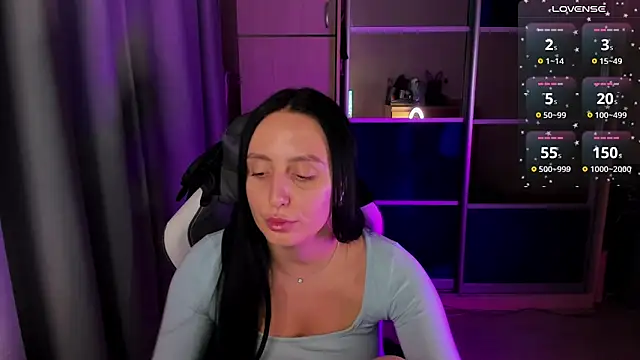 Snapshot of Christy_Calypso chatting on February 4, 2025, 1:34 am Christy Calypso online show from February 4, 2025, 1:34 am