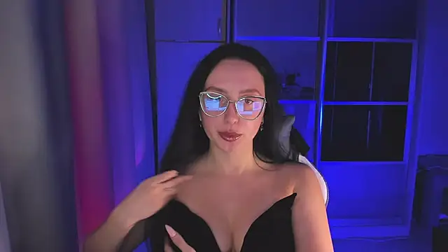 Snapshot of Christy_Calypso chatting on October 22, 2025, 3:45 pm Christy Calypso online show from October 22, 2025, 3:45 pm