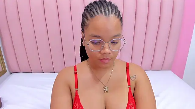 Snapshot of ISABELLA_020 chatting on March 20, 2025, 3:04 pm ISABELLA 020 online show from March 20, 2025, 3:04 pm