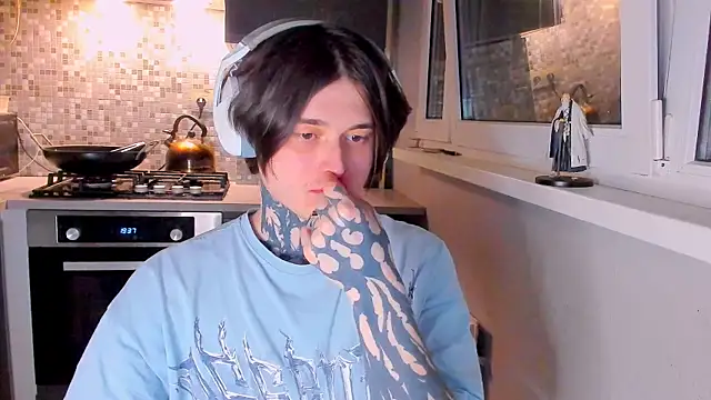  torfin  online show from March 1, 2026, 8:22 pm