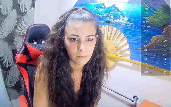 Catbaby32 online show from September 22, 2025, 8:22 pm