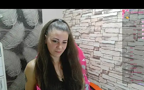 Catbaby32 online show from November 22, 2025, 9:58 pm