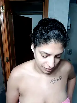 Shura xxxBig online show from September 16, 2025, 12:33 am