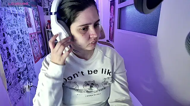 Vallolet Spencer online show from October 18, 2025, 12:35 am