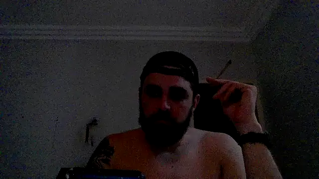 Dat1994 online show from October 9, 2025, 11:58 pm