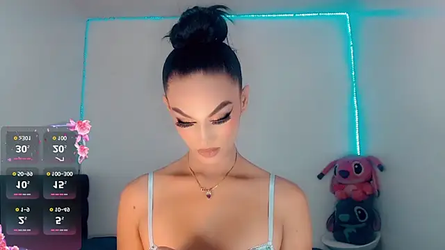  Riannagarcia  online show from October 10, 2025, 3:16 am