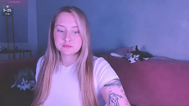 Snapshot of Oh_mylissa chatting on October 21, 2025, 7:58 pm Oh mylissa online show from October 21, 2025, 7:58 pm