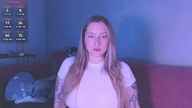 Snapshot of Oh_mylissa chatting on October 29, 2025, 6:53 pm Oh mylissa online show from October 29, 2025, 6:53 pm