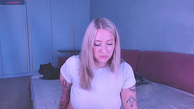 Snapshot of Oh_mylissa chatting on June 14, 2026, 2:24 am Oh mylissa online show from June 14, 2026, 2:24 am