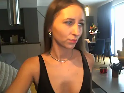 mistress kassi online show from January 14, 2026, 1:06 pm