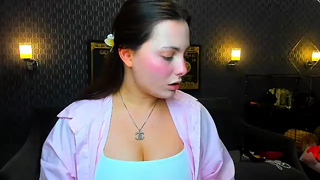  extraterrestrial  online show from October 28, 2025, 4:31 pm