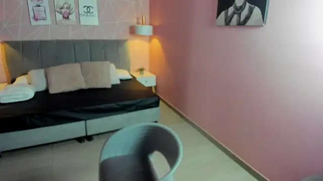 zara  sweet online show from December 18, 2025, 1:28 pm