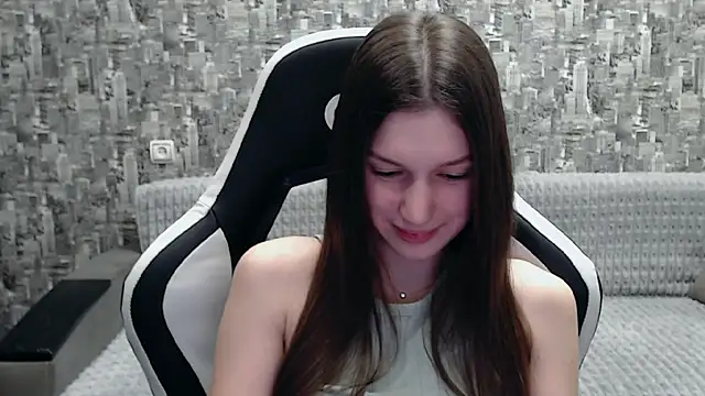 MissMiaCutie online show from March 6, 2025, 4:38 pm