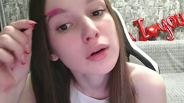 MissMiaCutie online show from March 12, 2025, 5:38 pm