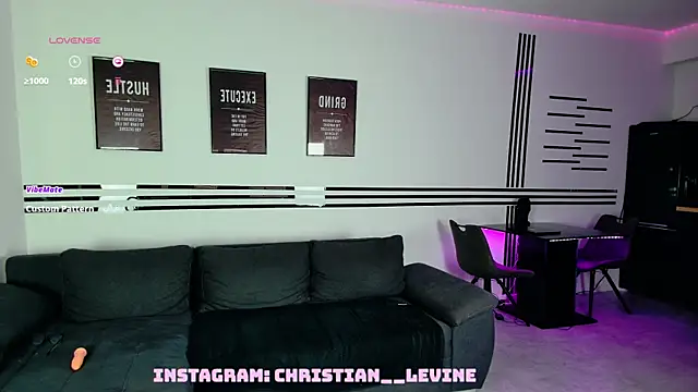 ChristianLevine  online show from February 12, 2025, 11:09 pm