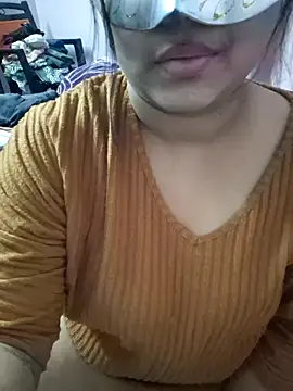 Horny cougar online show from February 8, 2026, 6:00 pm