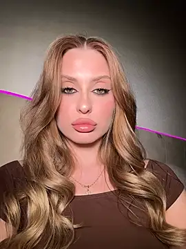 Snapshot of Sweet__Milly chatting on March 29, 2026, 7:47 pm Sweet Milly online show from March 29, 2026, 7:47 pm