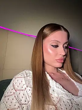 Snapshot of Sweet__Milly chatting on April 3, 2026, 5:00 pm Sweet Milly online show from April 3, 2026, 5:00 pm