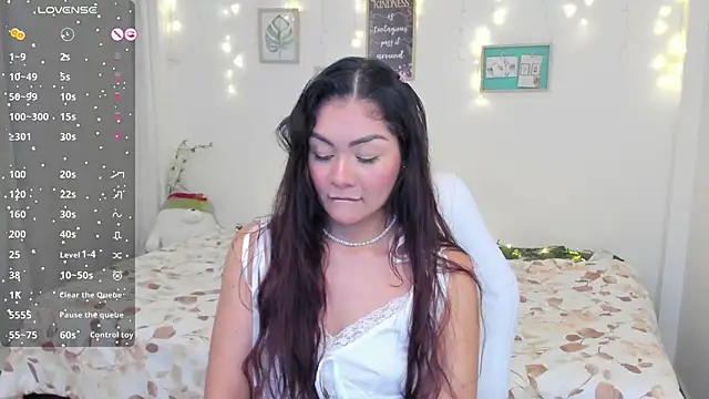 cute baby5 online show from December 9, 2024, 12:12 am