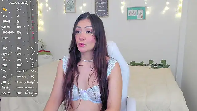 cute baby5 online show from December 25, 2024, 10:37 pm